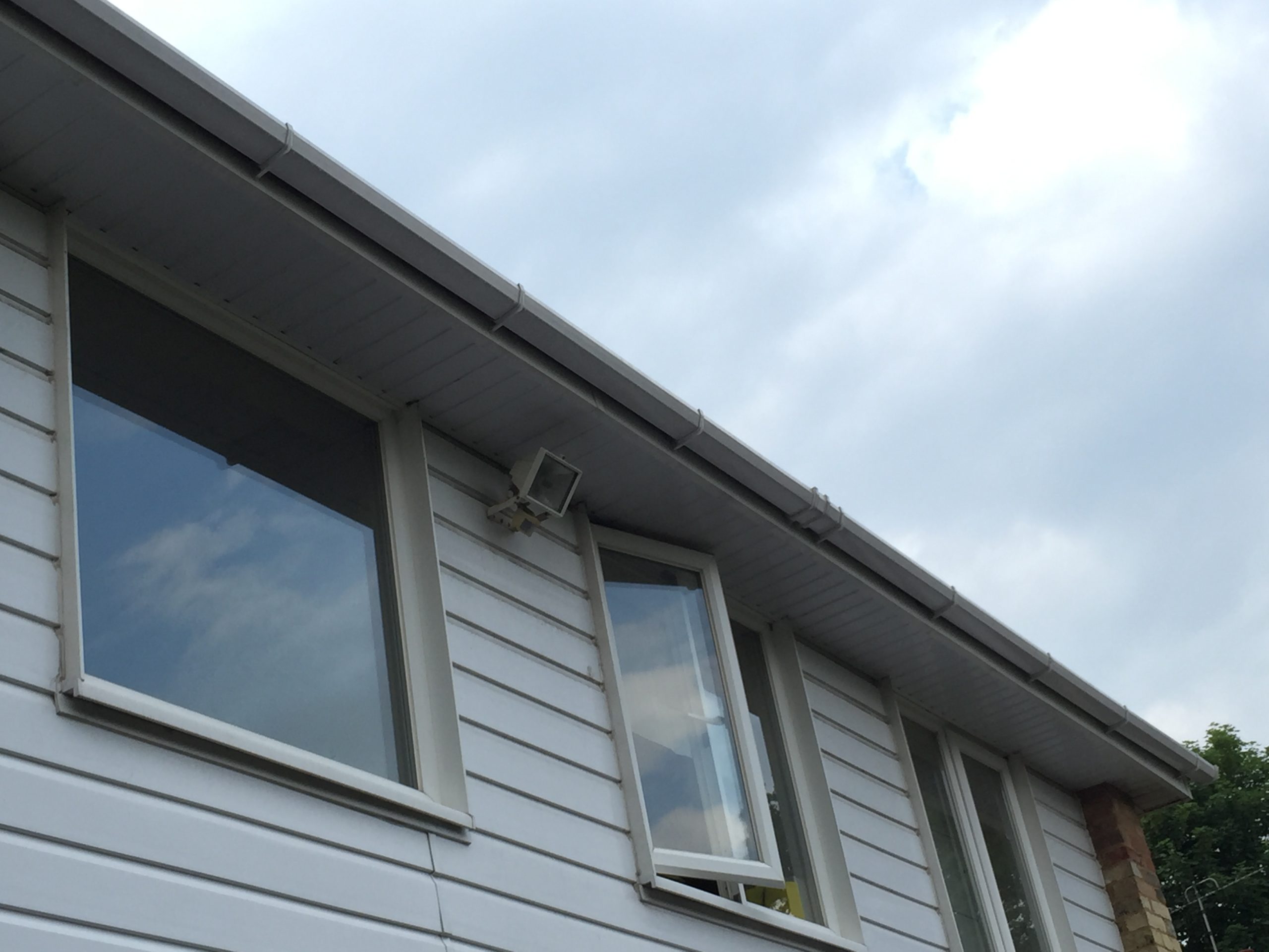 Clean fascia board after cleaning